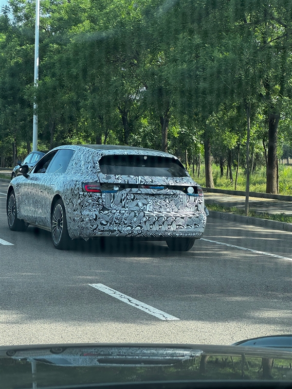 豪华行政 享界S9旅行版实车曝光:有望换掉字母车标