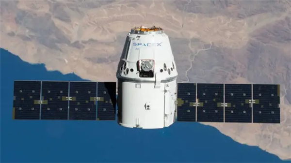 马斯克反悔！紧急撤回让“龙”飞船退役言论