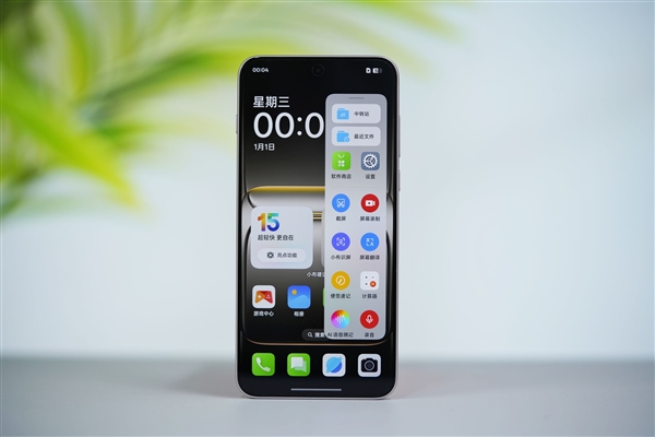 性能最强天玑手机!一加Ace 5至尊版图赏