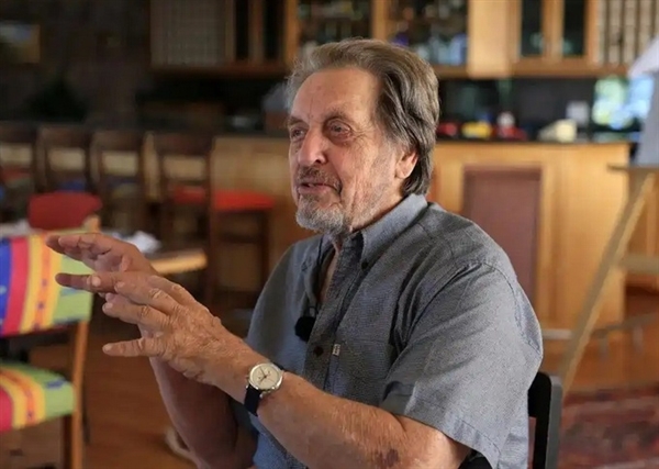 马斯克父亲:我儿子患上了“白宫创伤后应激障碍”