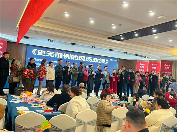 从做老鼠药转行造车 金鱼汽车愣是给我CPU看烧了