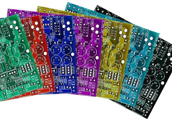 显卡/主板PCB颜色越深性能越强吗:一文读懂