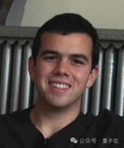 全方位实测首个AI原生浏览器!再见了Chrome