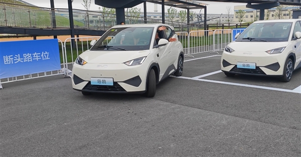 全民智驾真不是一句口号!7万级的比亚迪小海鸥智驾实测有点东西