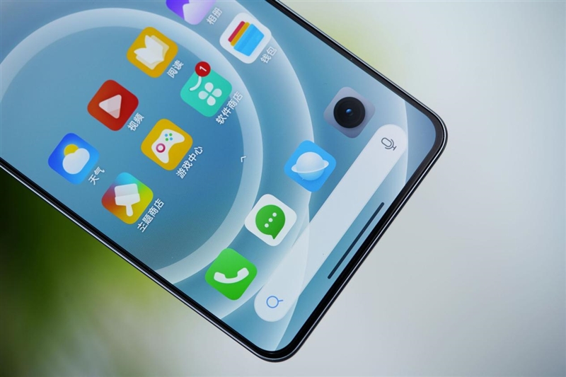 透明机甲战士真我Neo7 Turbo全面评测：2K档的性能颜值双料王