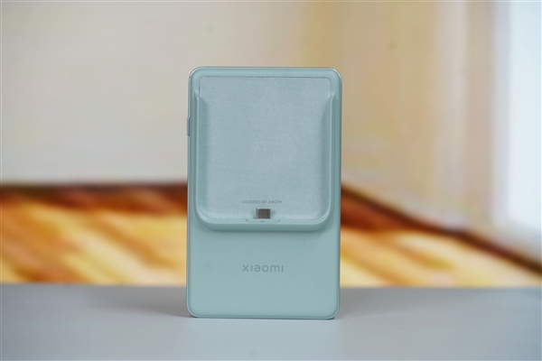 满配旗舰小折叠屏！小米MIX Flip 2图赏