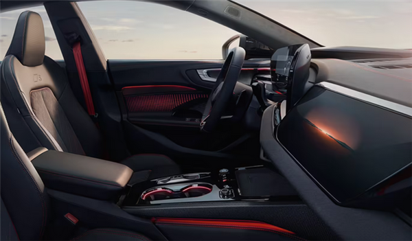 猜猜能卖多少钱!上汽奥迪A5L官宣7月3日预售:搭5代EA888+华为智驾