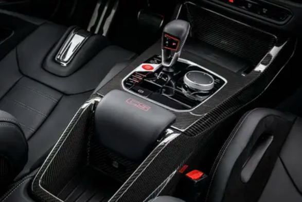 史上最强版本！全新宝马M2CS即将亮相：小小车身内含530马力