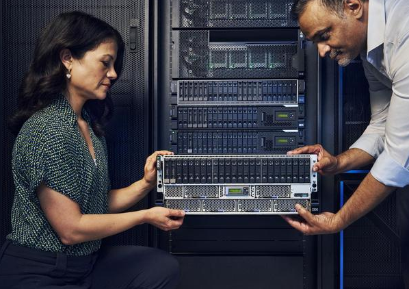 IBM推出Power11服务器：正常运作时间达99.9999% 零停机维护