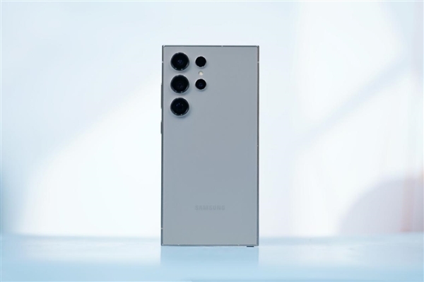三星S26 Ultra主摄曝出重大升级!用上索尼CMOS逼近一英寸