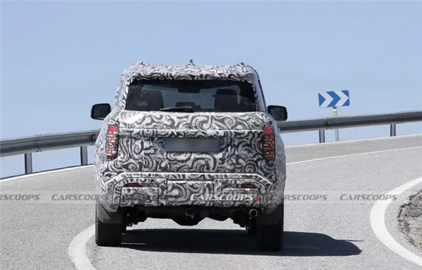 全新三菱帕杰罗变身方盒子：不仔细看还以为是长城新车