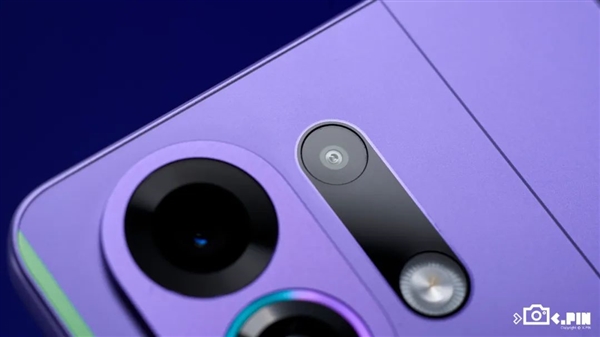 不到2000元带风扇还防水的手机 会让你上分更快吗