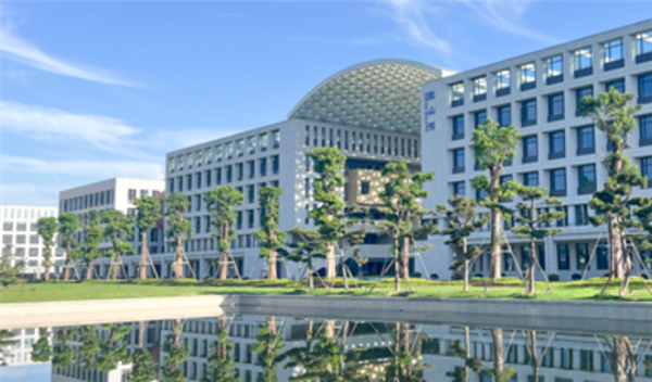 福耀科技大学首期本科50人集结完毕:王树国亲笔签署