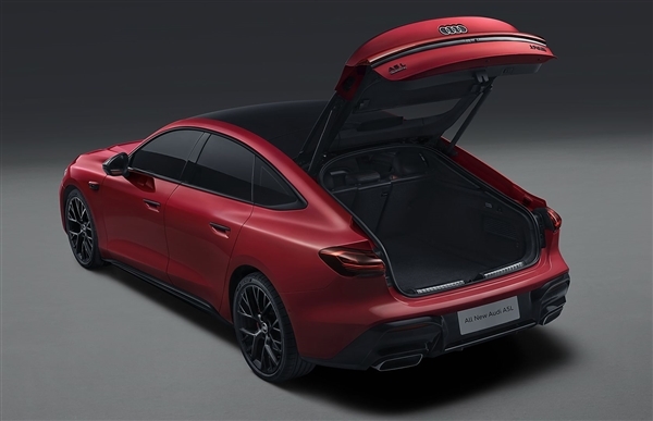 限时25.99万起 上汽奥迪A5L上市：第五代EA888+华为智驾