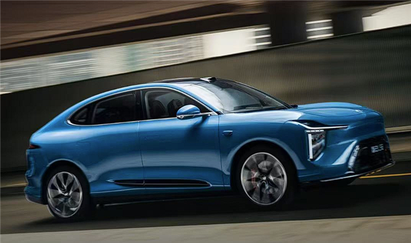 大电池增程就是香!20.99万起售的全新智己LS6半小时订单破万