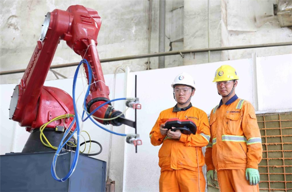 效率最高提升8倍！我国首条海洋油气装备智能化涂装产线投用