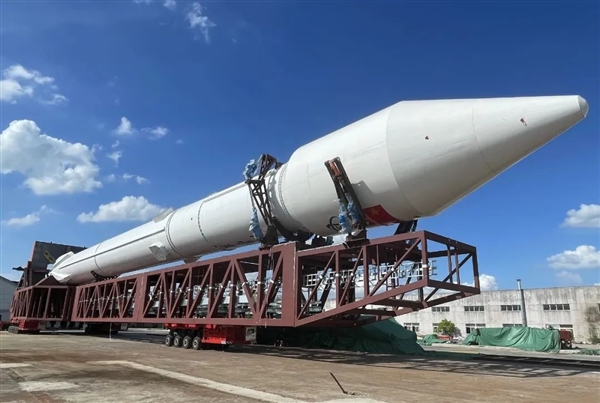 星际荣耀双曲线三号火箭重要一步：转场起竖系统联调试验成功