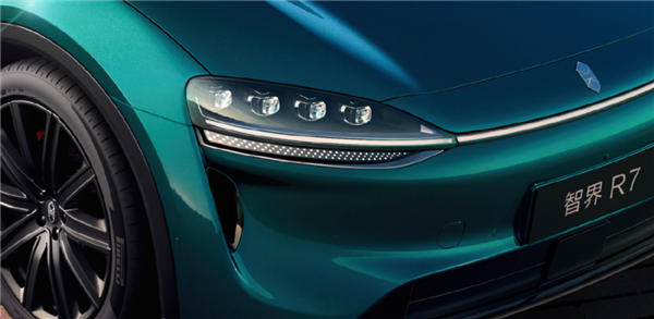 余承东一口气掏出6台新车：华为粉丝提前过年了！