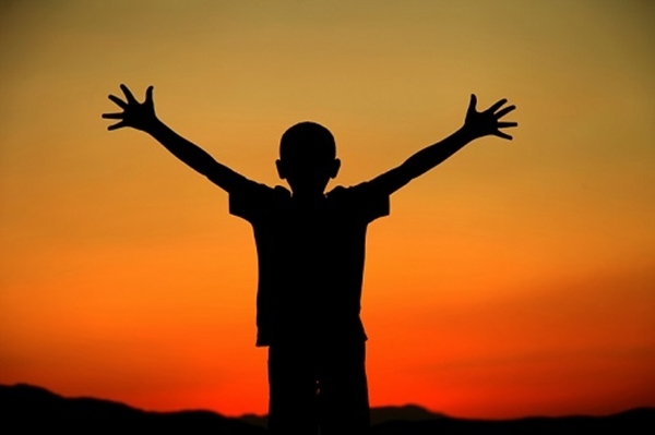 子涵梓萱时代已成过去 小学生报到名字惊艳众人:扶苏 知潼