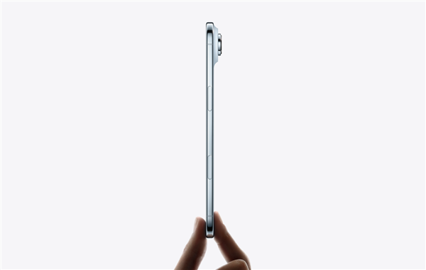 库克回应iPhoneAir续航质疑:非常出色 你一定会喜欢上它