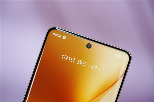 每台都独一无二!真我15 Pro图赏