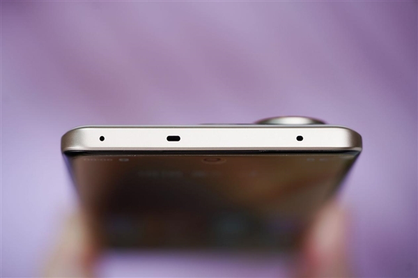 每台都独一无二!真我15 Pro图赏