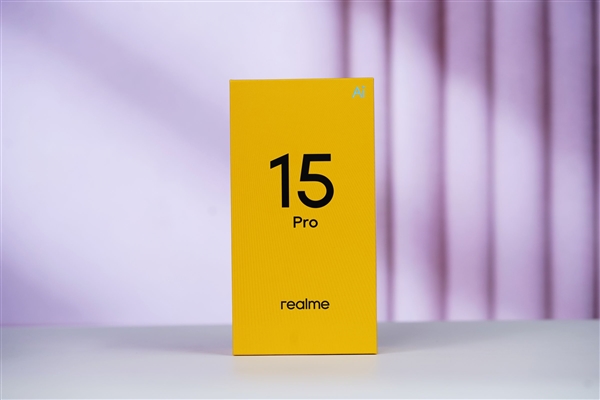 每台都独一无二!真我15 Pro图赏