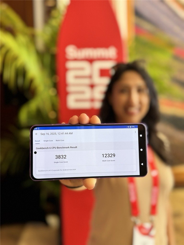 超越苹果A19 Pro！骁龙8 Elite Gen5多核成绩突破1.2万：史无前例