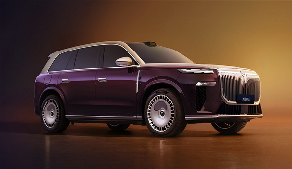 华为四激光雷达、65度同级最大电池！岚图全尺寸旗舰SUV泰山预售