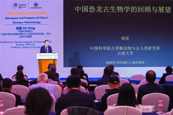 科学家预测:恐龙“复活”有望实现 利用基因编辑DNA