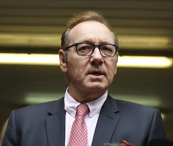 凯文·史派西再次面临指控