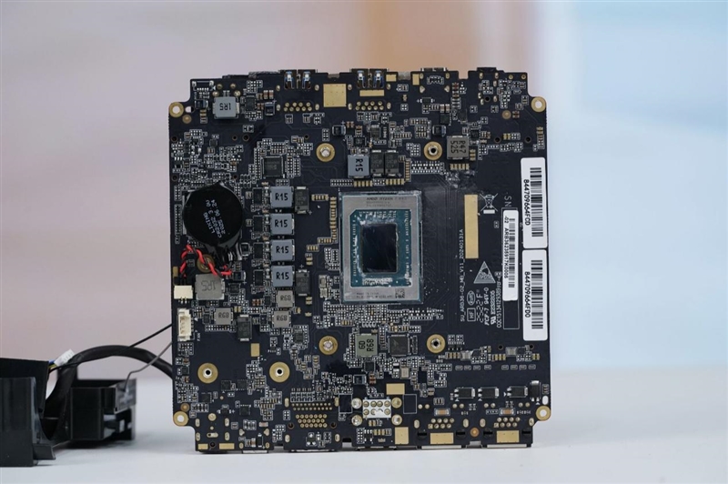 可能是散热最好的mini主机！奥睿科OminiPro迷你机评测：半小时烤机稳定54W 温度仅80度