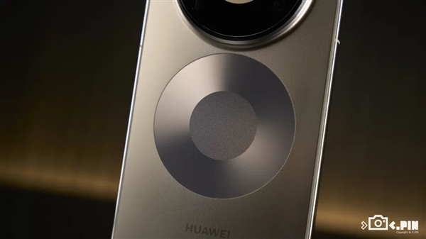 用了几天华为Mate80 Pro Max 我感觉它堆料有点过猛了