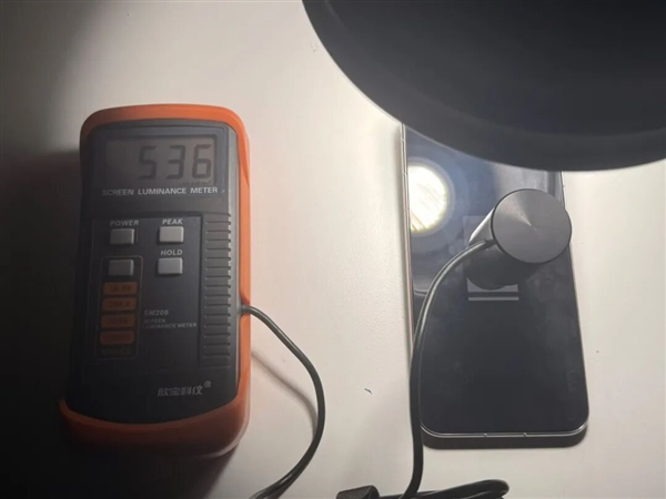 用了几天华为Mate80 Pro Max 我感觉它堆料有点过猛了