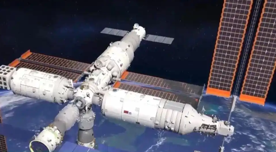 神二十舷窗裂纹如何维修 飞船为什么必须有窗